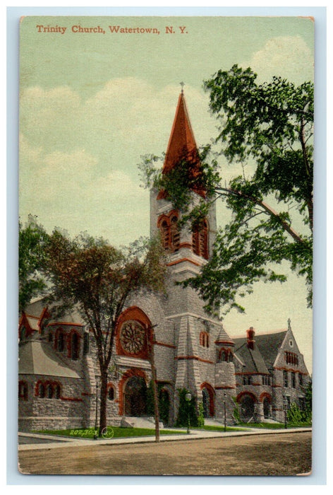 c1910's Watertown New York NY,  Trinity Church Scene Street Unposted Postcard