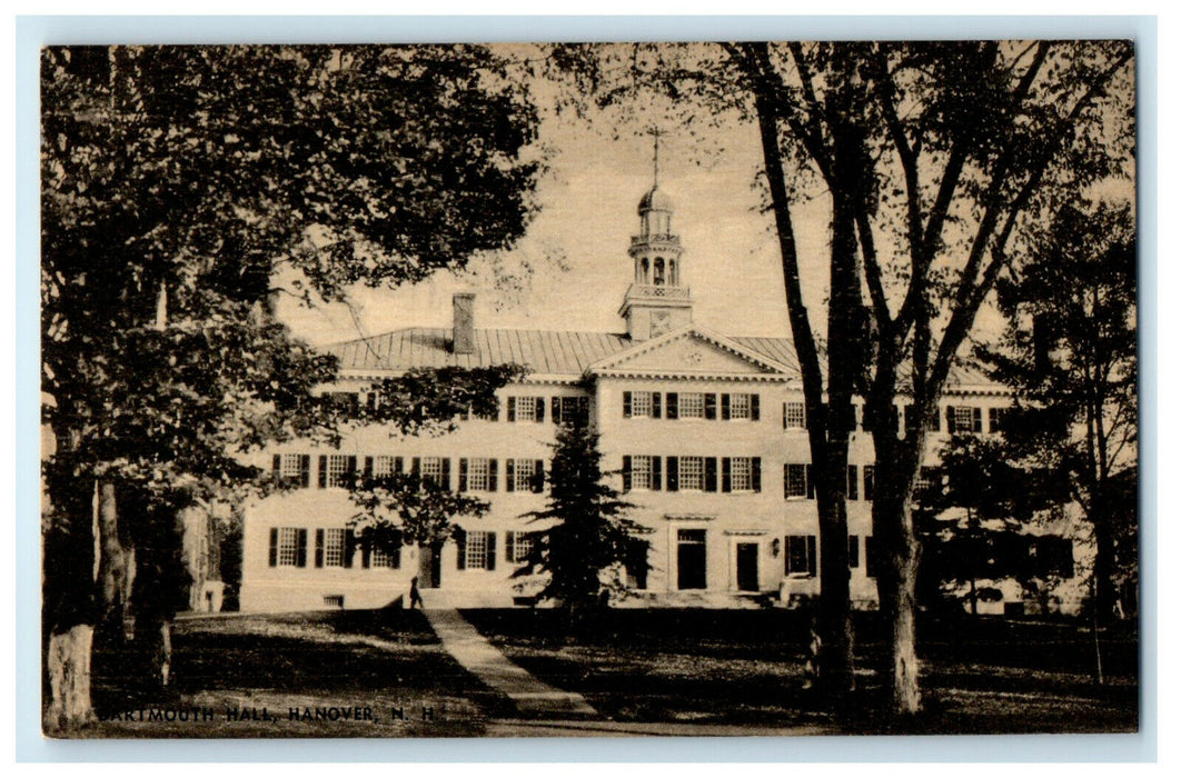 c1920s Dartmouth Hall, Hanover New Hampshire NH Unposted Postcard