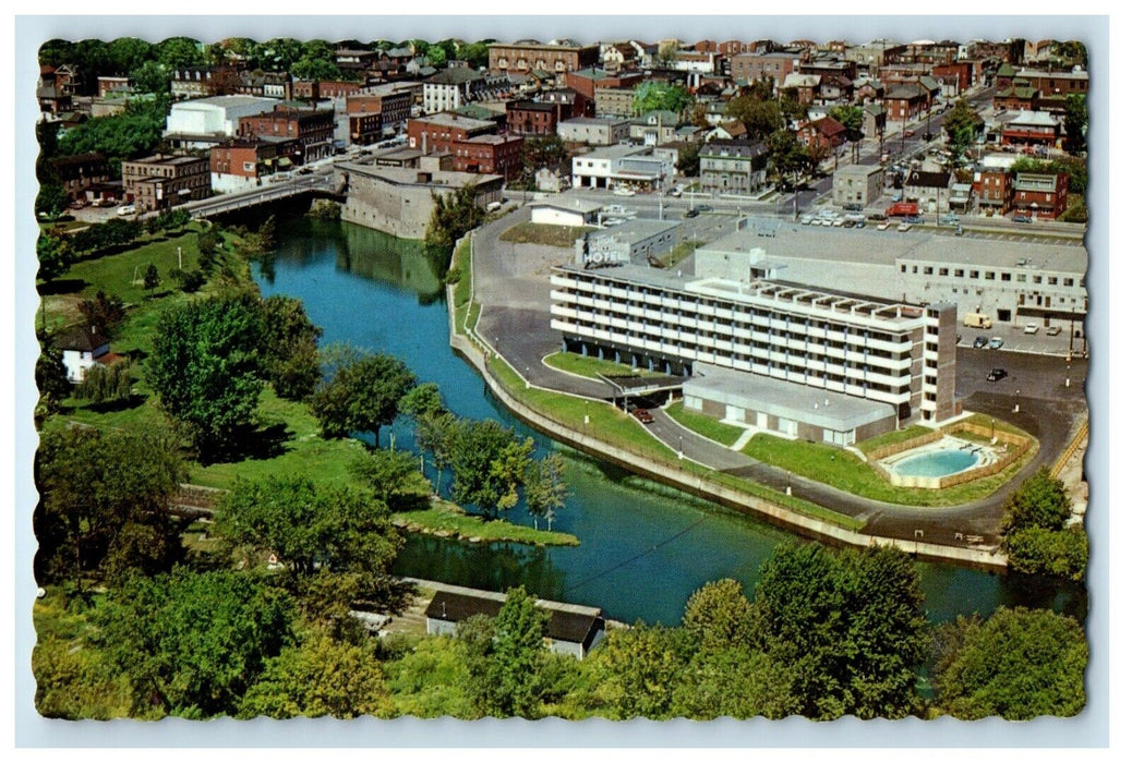 c1950s Carousel Marina Motor Hotel Smith Falls Ontario Canada Unposted Postcard