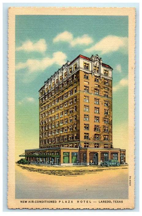 c1940's Laredo's Famous New Plaza Hotel Building Street View Texas TX Postcard