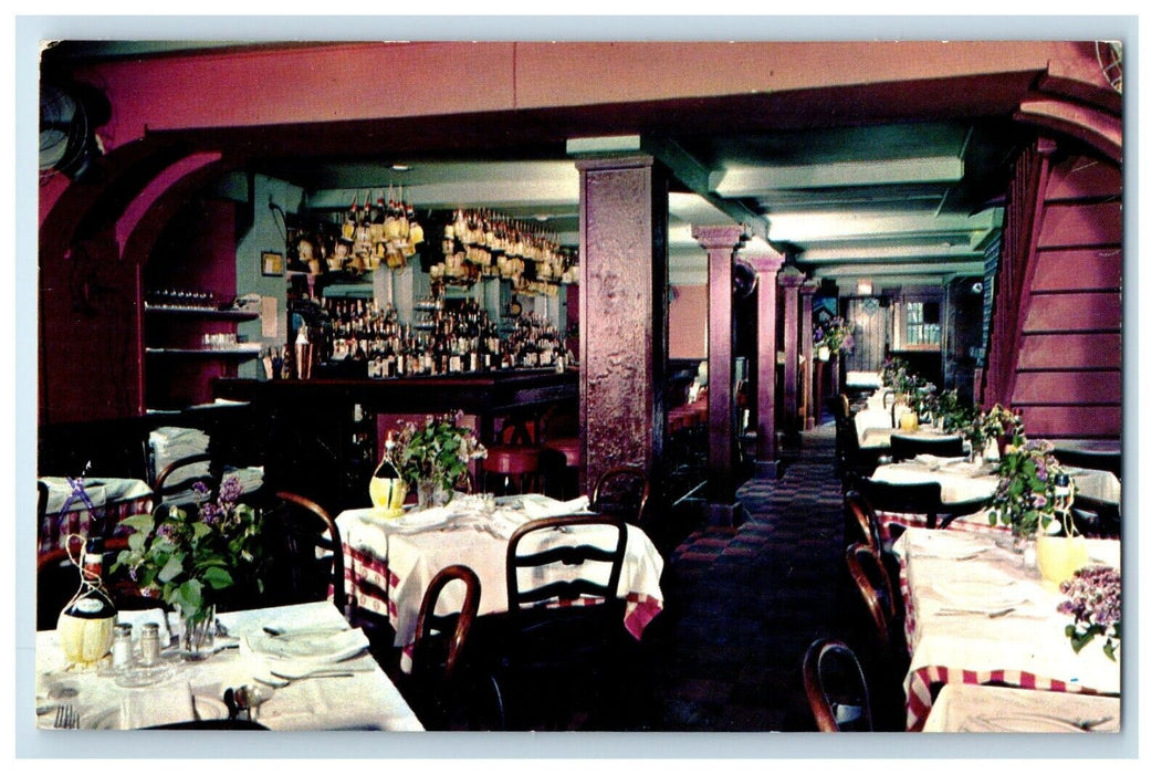 1955 New York City NY, Restaurant And Bar Italian French Cuisine Postcard