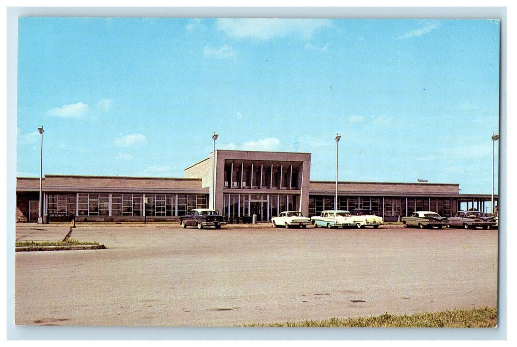 c1950's Indiana Toll Road, Glass House Restaurant Gift Shop Auto Care Postcard