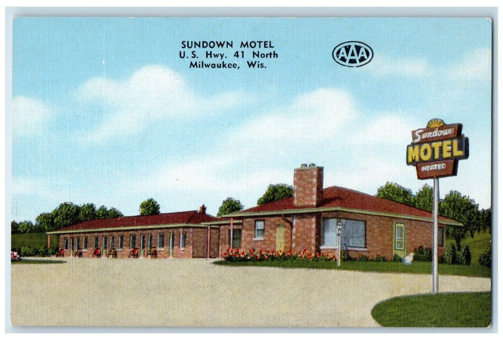 c1940 Exterior View Sundown Motel Building Milwaukee Wisconsin Antique Postcard