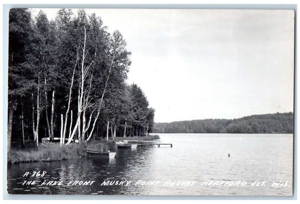 c1940's Lake Front View Musky Point Resort Heafford Jct WI RPPC Photo Postcard