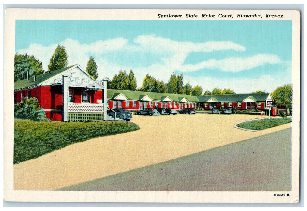 1952 Exterior View Sunflower State Motor Court Building Hiawatha Kansas Postcard