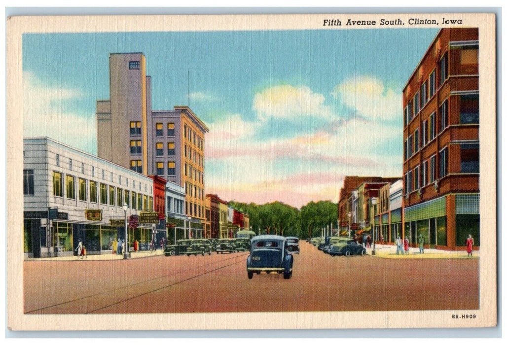 c1940 Fifth Avenue South Classic Cars Clinton Iowa IA Vintage Antique Postcard