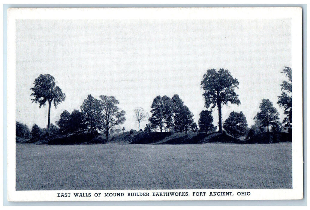 c1930's East Walls of Mound Builder Earthworks Fort Ancient Ohio OH Postcard