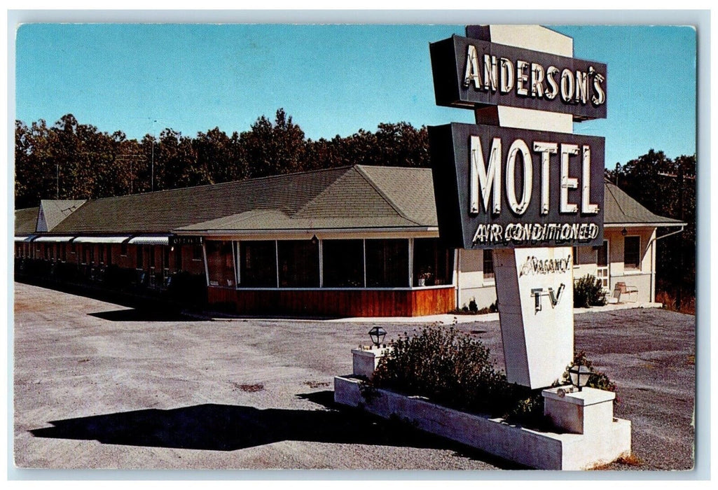 1968 Anderson's Motel Roadside Dillwyn Virginia VA Posted Vintage Postcard