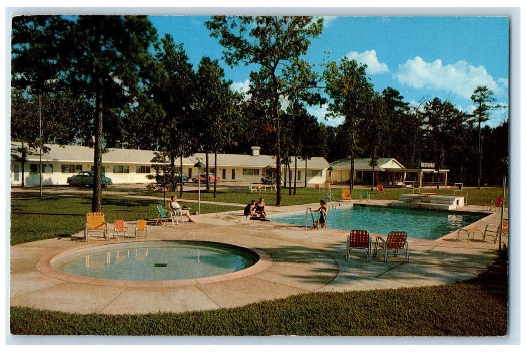 1979 Ellwyn Motel Swimming Pool Petersburg Richmond Virginia VA Vintage Postcard