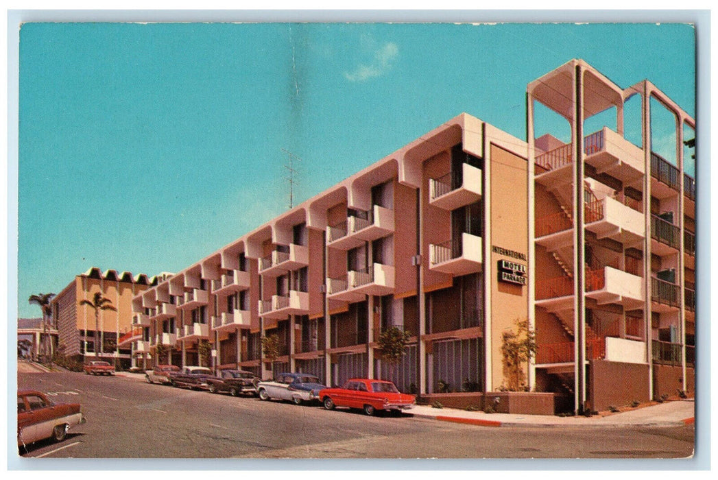c1950's International Motel and Parkade San Diego California CA Postcard