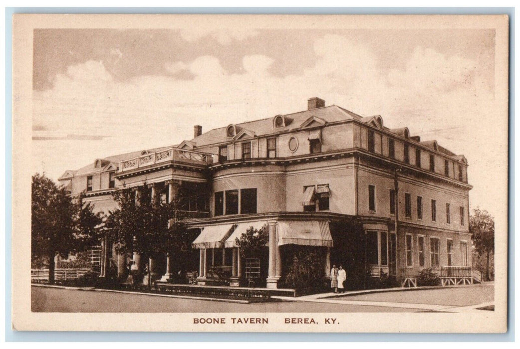 c1940 Boone Tavern Exterior Building Berea Kentucky KY Vintage Antique Postcard