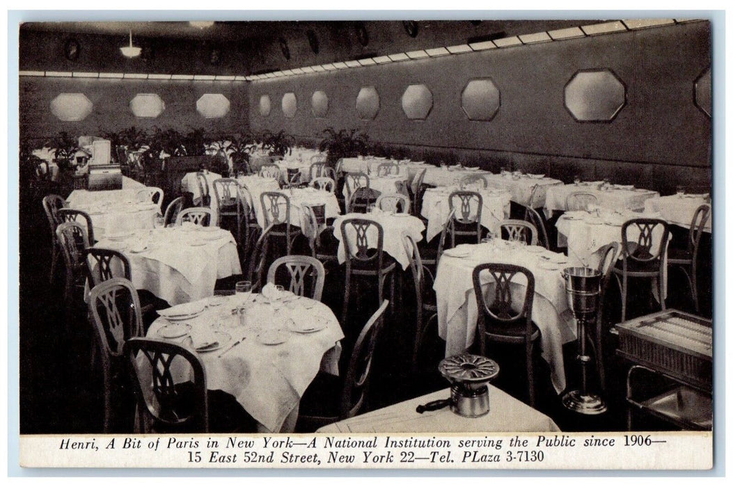 c1940 Interior View Bit Paris New York Henri Restaurant New York NY Postcard