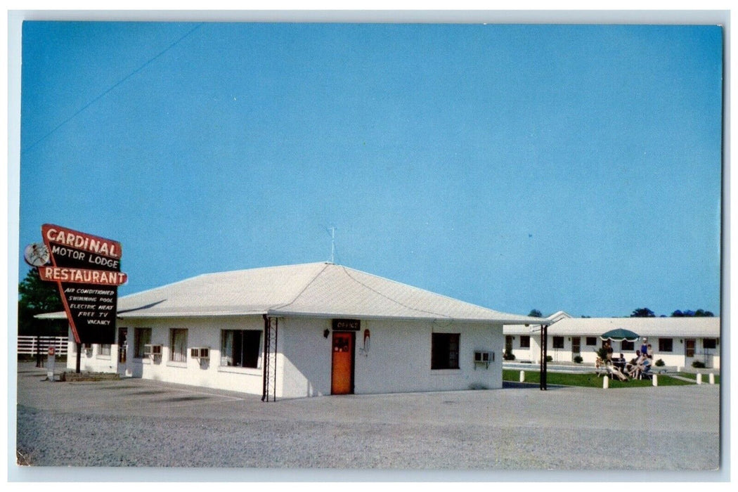 c1960 Cardinal Motor Lodge Restaurant Henderson NC Natural Color Card Postcard