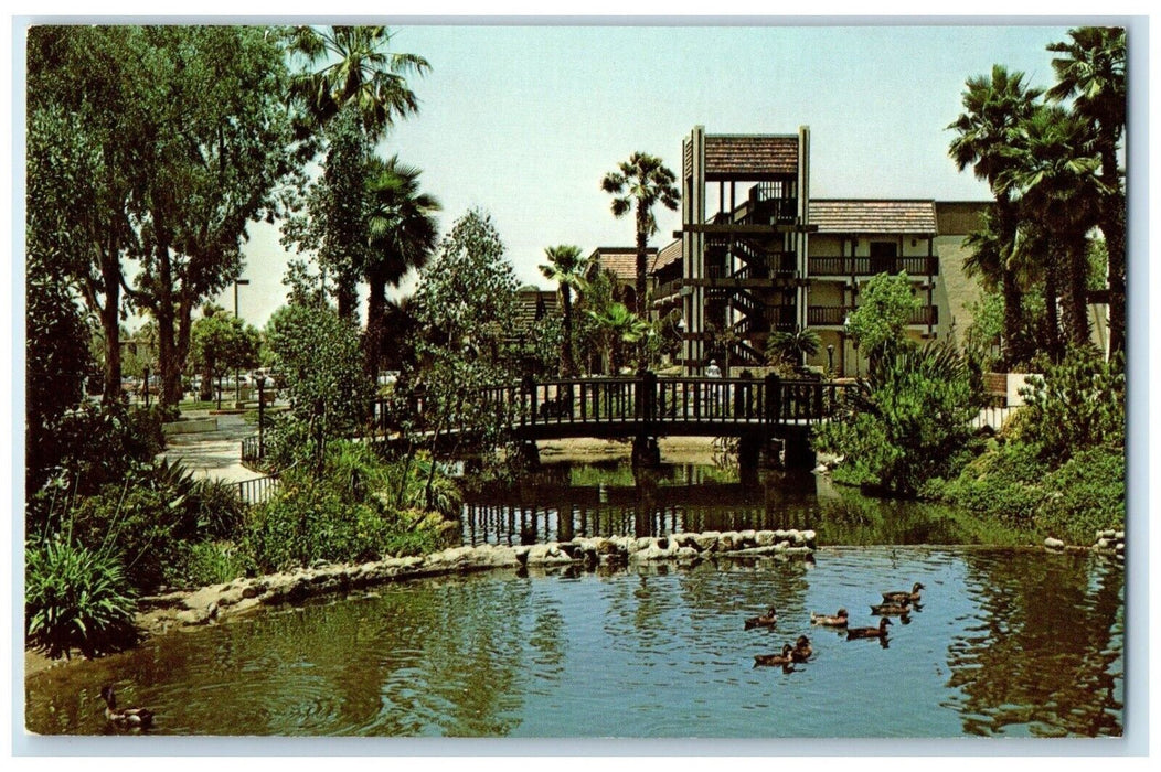 Griswold's Indian Hill Restaurant And Lounge Claremont California CA Postcard