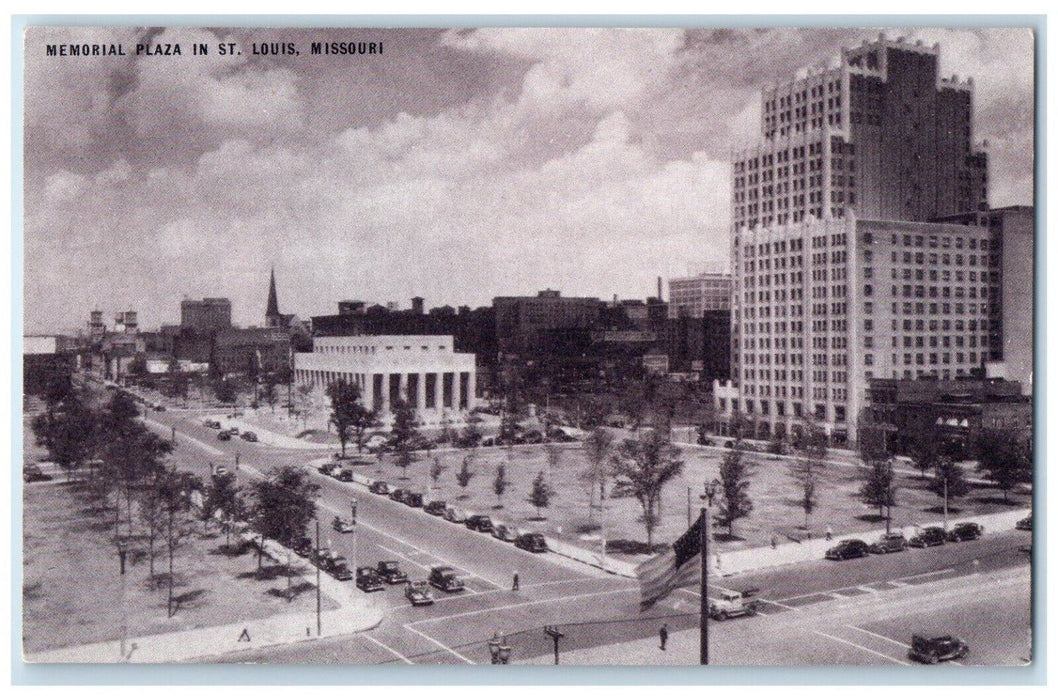 c1940 Memorial Plaza Exterior Road St. Louis Missouri Conoco Touraide Postcard