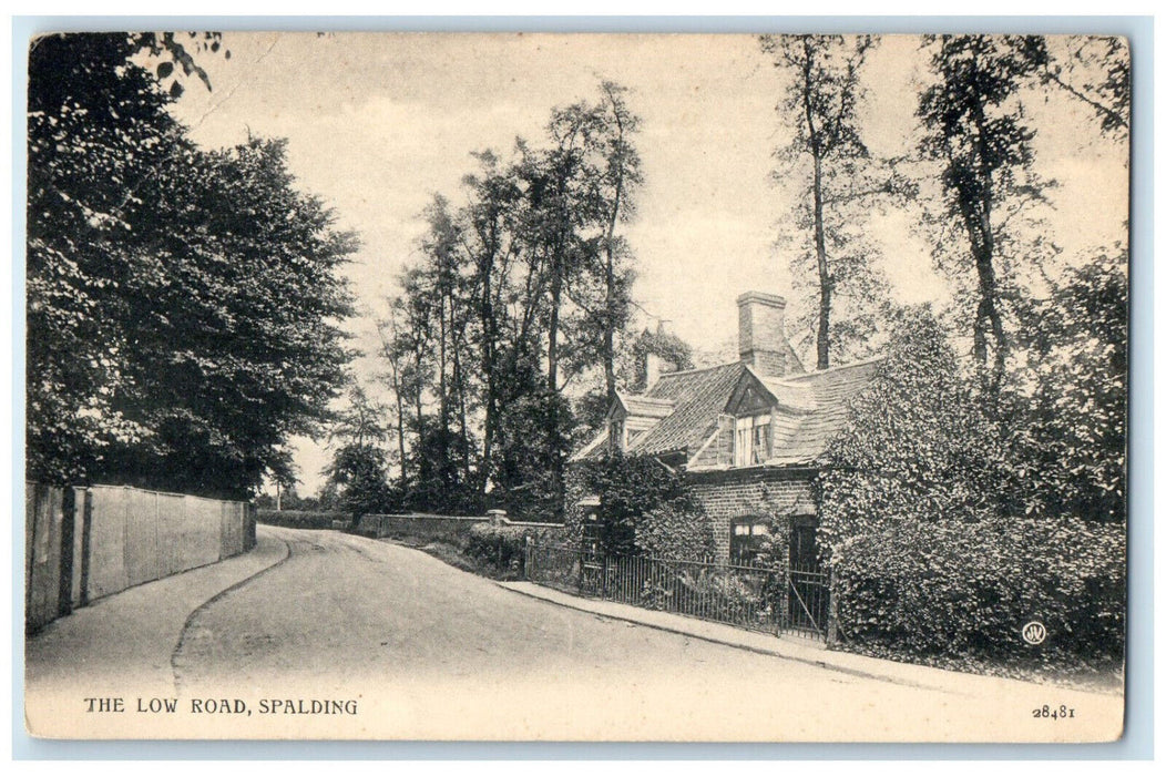 c1910 The Low Road Spalding Lincolnshire England Antique Posted Postcard