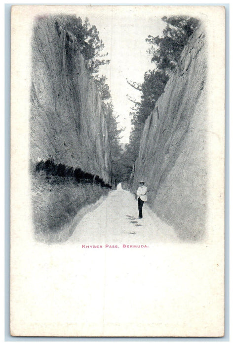 c1905 Man Taking Photo Khyber Pass Bermuda Unposted Vintage Postcard