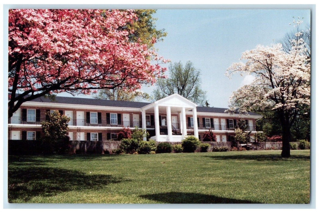 Bardstown Parkview Motel Across Old Kentucky House Bardstown KY Postcard