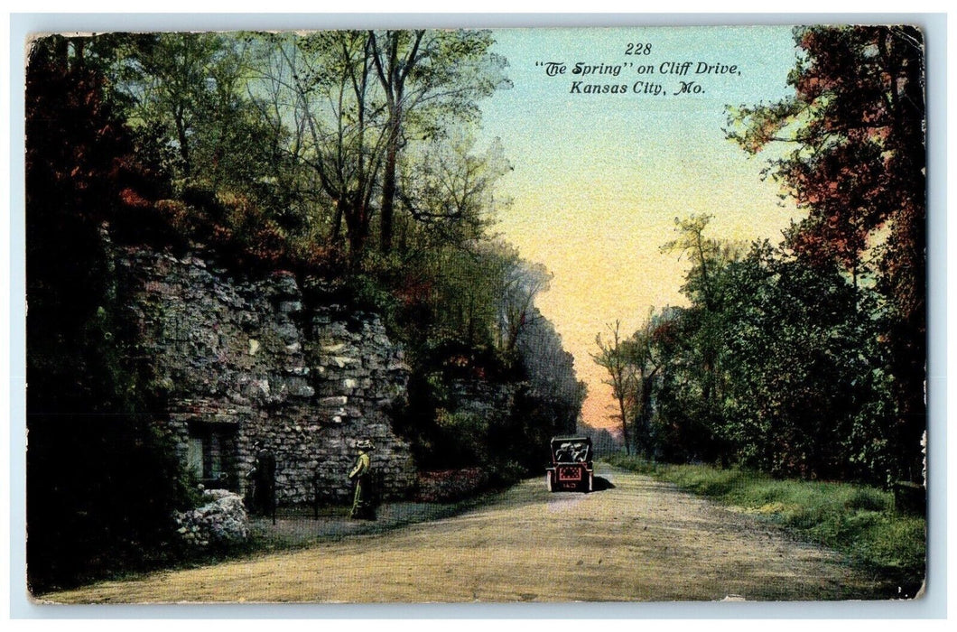 c1910's The Spring On Cliff Drive Car Scene Kansas City Missouri MO Postcard