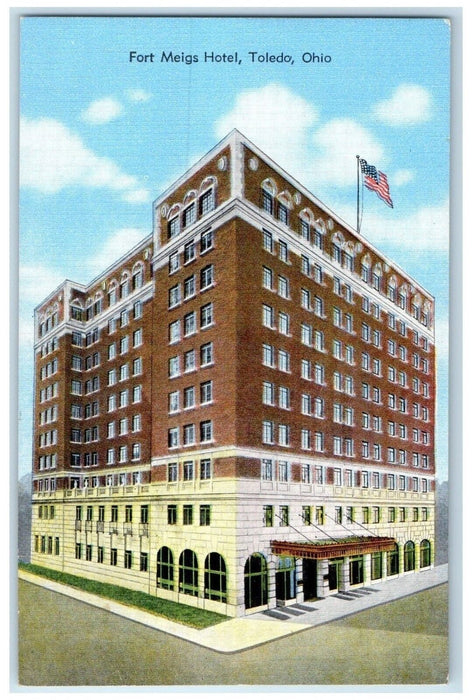 c1940 Fort Meigs Hotel Exterior Building Cocktail Lounge Toledo Ohio OH Postcard