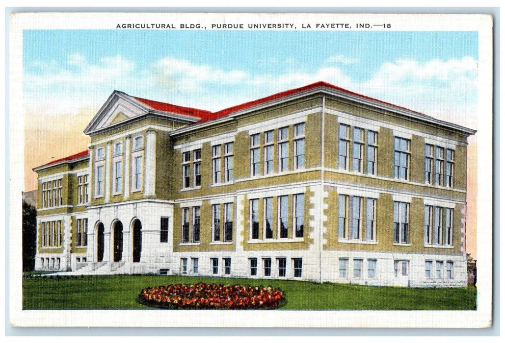 c1940 Agricultural Building Purdue University Lafayette Indiana Vintage Postcard