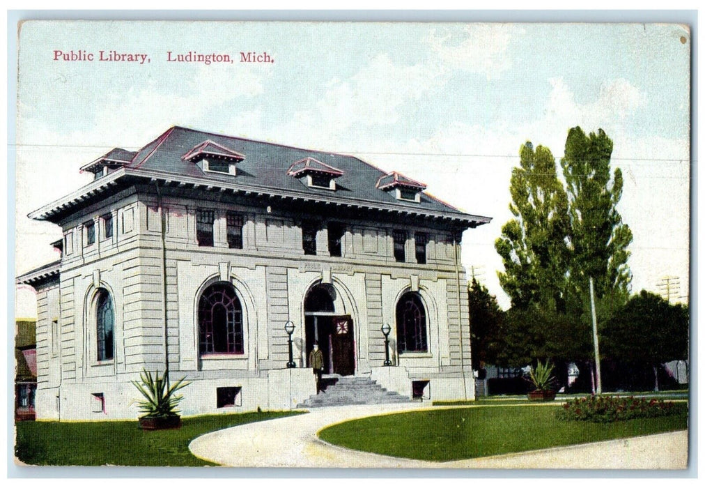 c1910 Exterior View Public Library Building Ludington Michigan Unposted Postcard