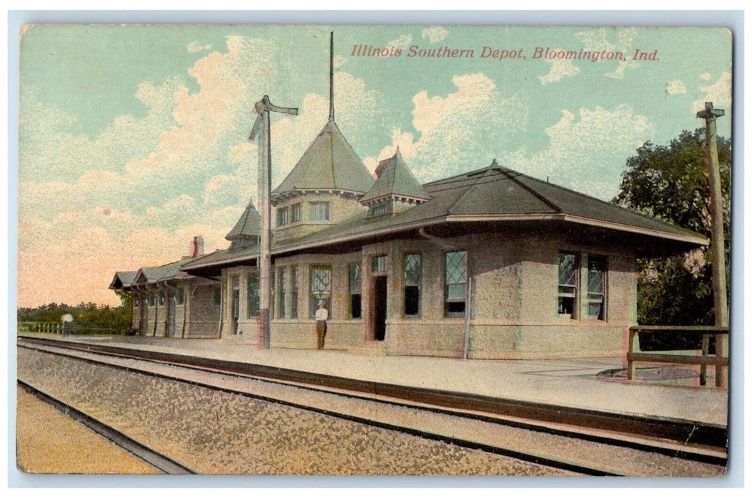 c1910's Illinois Southern Depot Train Station Bloomington Indiana IN Postcard