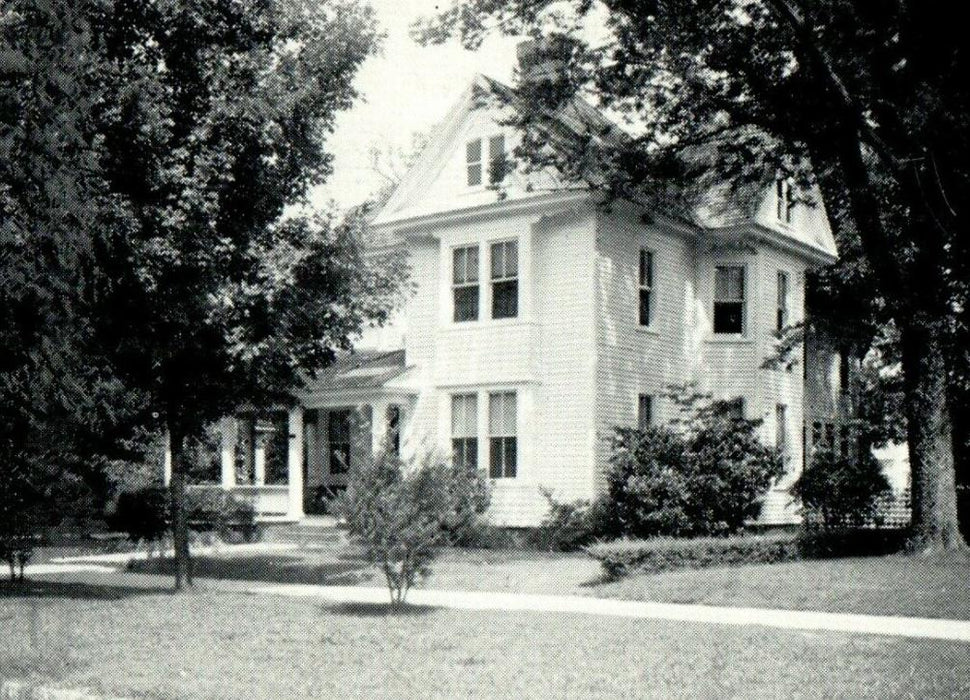 1949 "Fayetteville Tourist Home" Route 301 Person St. North Carolina NC Postcard