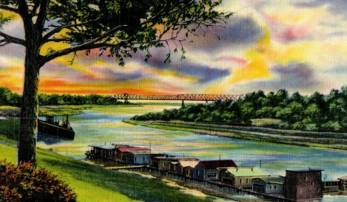 c1940's Bird's Eye View Of Sunset On The Mississippi River Vicksburg MS Postcard