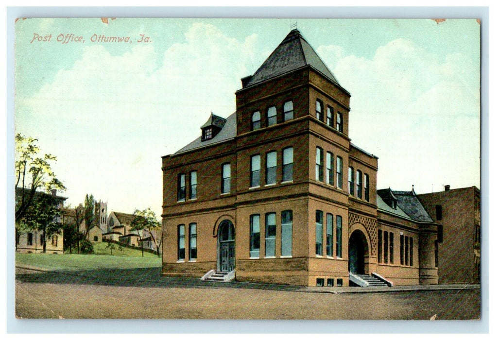 c1910's Post Office Building Street View Ottumwa Iowa IA Antique Postcard
