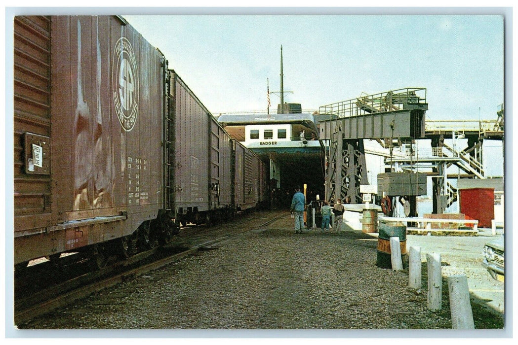 c1960 Loading Boxcars Boats Pere Marquette Exterior Ludington Michigan Postcard
