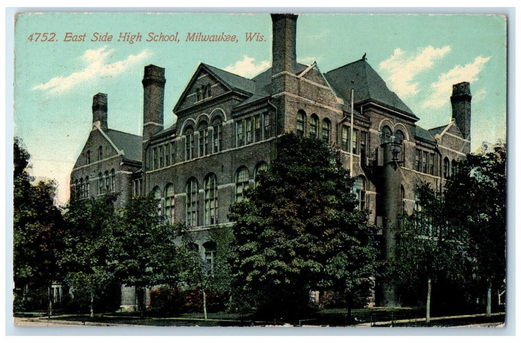 1913 East Side High School Exterior Building Road Milwaukee Wisconsin Postcard