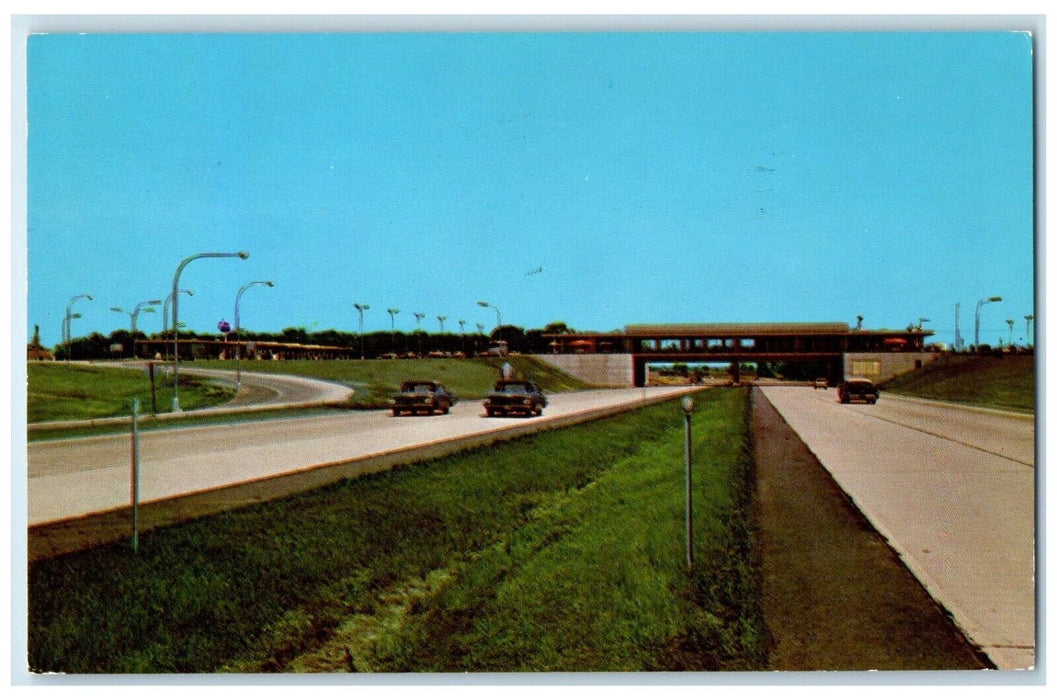 1960 Service Areas Illinois Tollway Deluxe Standard Oil Fred Harvey IL Postcard
