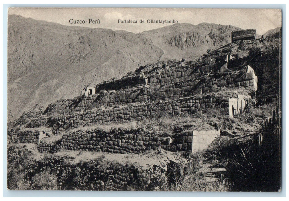 c1940's Ollantaytambo Fortress Cusco-Peru Vintage Unposted Postcard