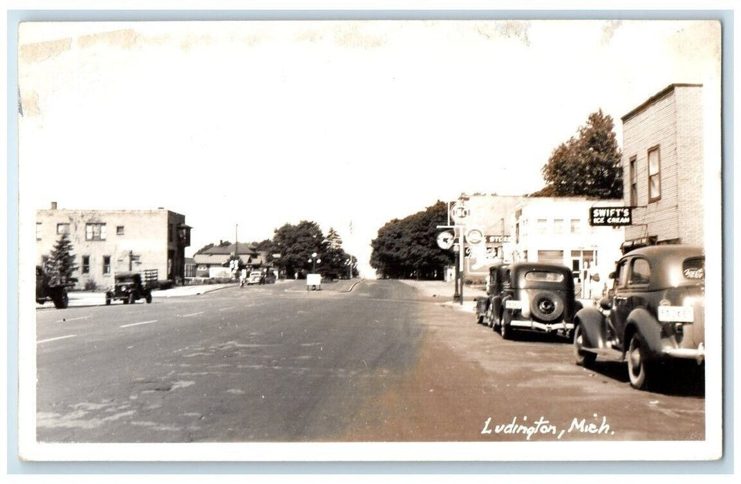 c1950's Swift's Ice Cream Shop Business View Ludington MI RPPC Photo Postcard