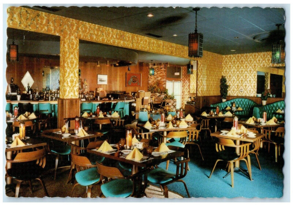 Bradford's Coach House Restaurant And Lounge Interior St. Petersburg FL Postcard