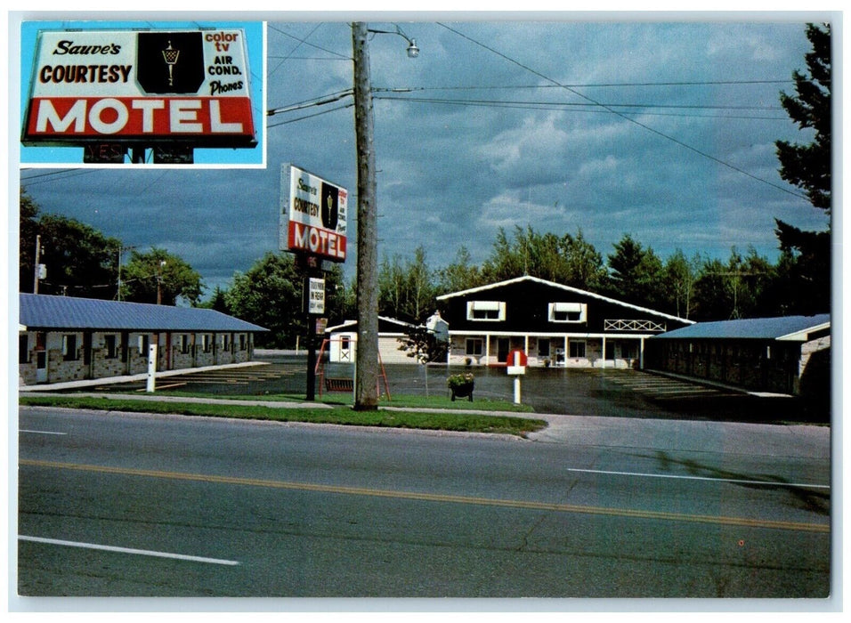 c1970's Sauve's Courtesy Motel Roadside Marinette Michigan MI Vintage Postcard