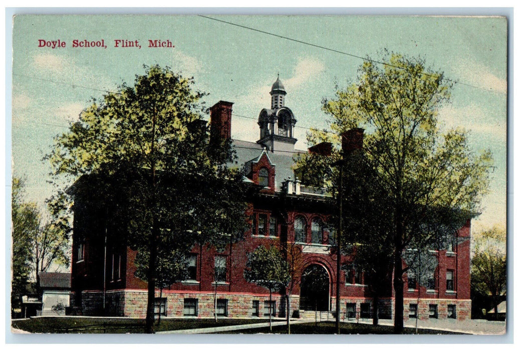 1911 Doyle School Building Exterior Scene Flint Michigan MI Antique Postcard