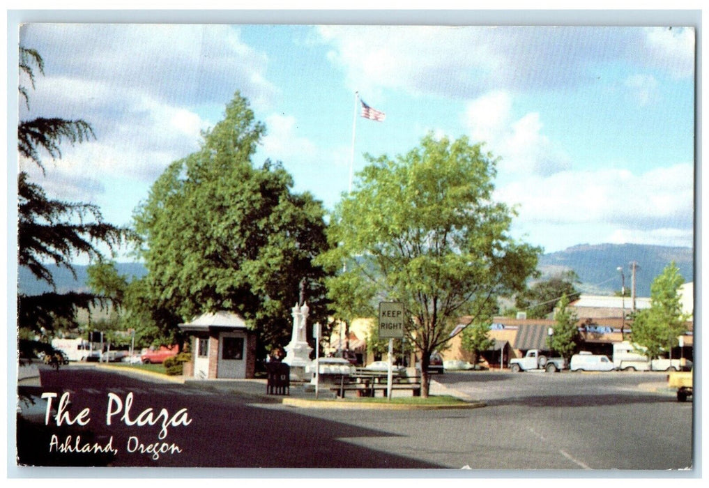 1993 The Plaza Lithia Water Fountains Chamber Commerce Ashland Oregon Postcard