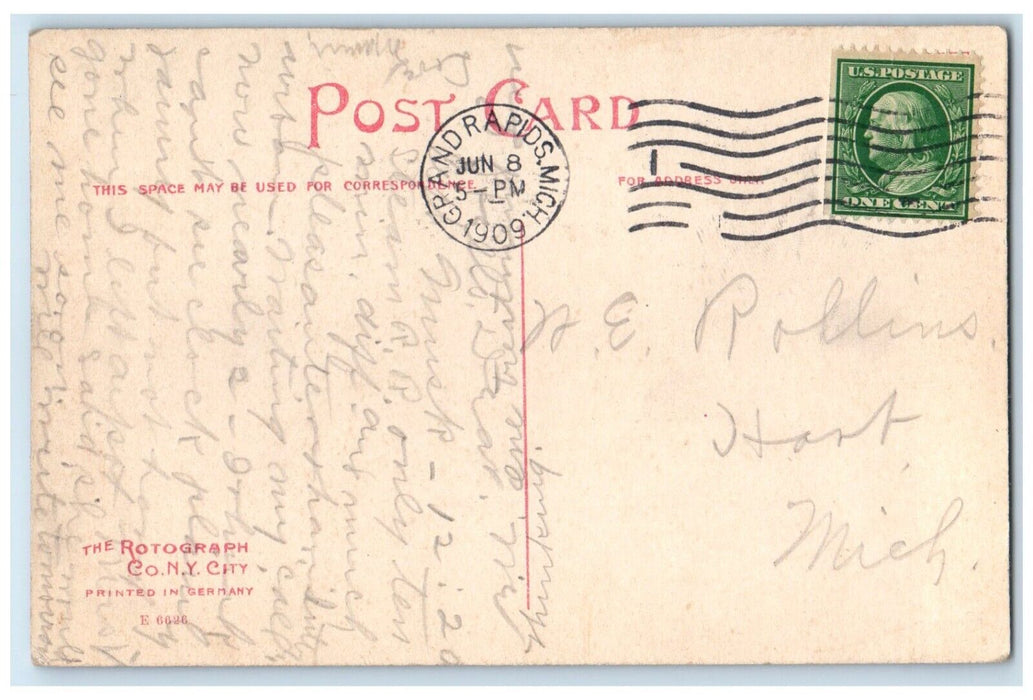 1909 State & Washington Street Horse Carriage Grand Rapids Michigan MI Postcard
