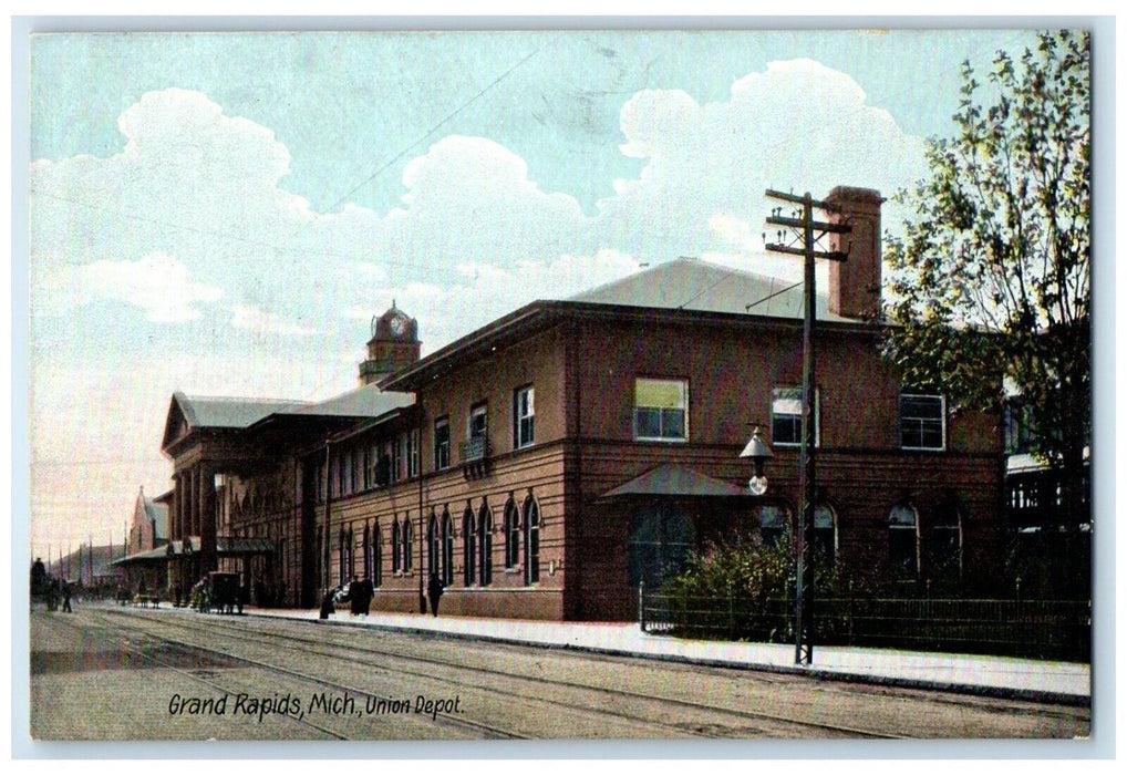 1907 Union Depot Railroad Train Tower Clock Grand Rapids Michigan MI Postcard
