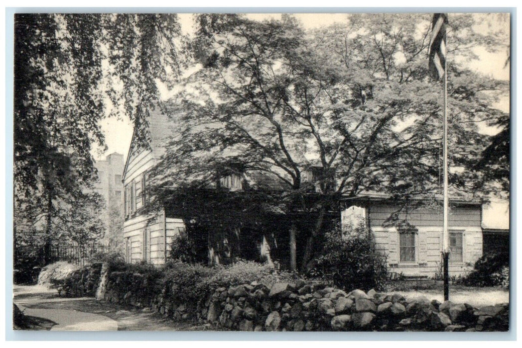 c1940 Bowne House National Shrine Religious Freedom Long Island Artvue Postcard