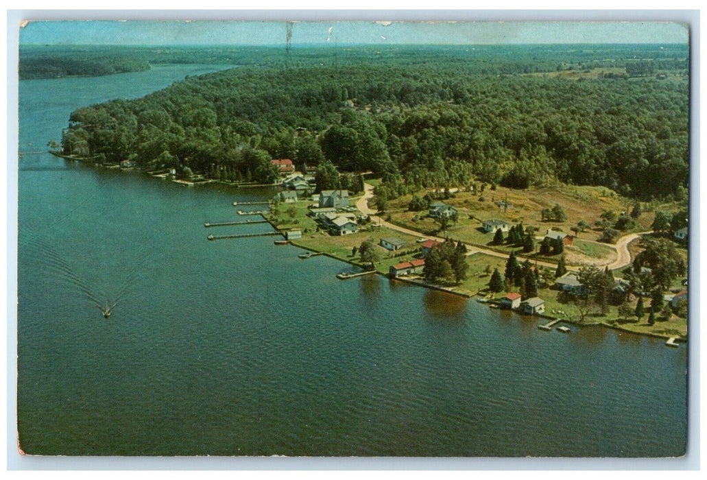 1967 Upper Hamlin Lake Showing Barnhart Boat Livery Ludington Michigan Postcard
