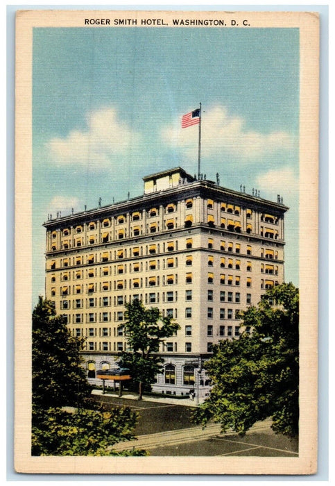 c1940 Exterior View Roger Smith Hotel Building Washington DC Unposted Postcard