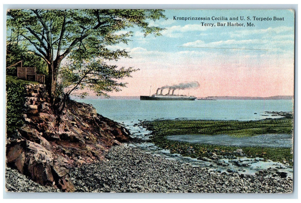 1924 Kronprinzessin Cecilia And U.S Torpedo Boat Terry Bar Harbor ME Postcard