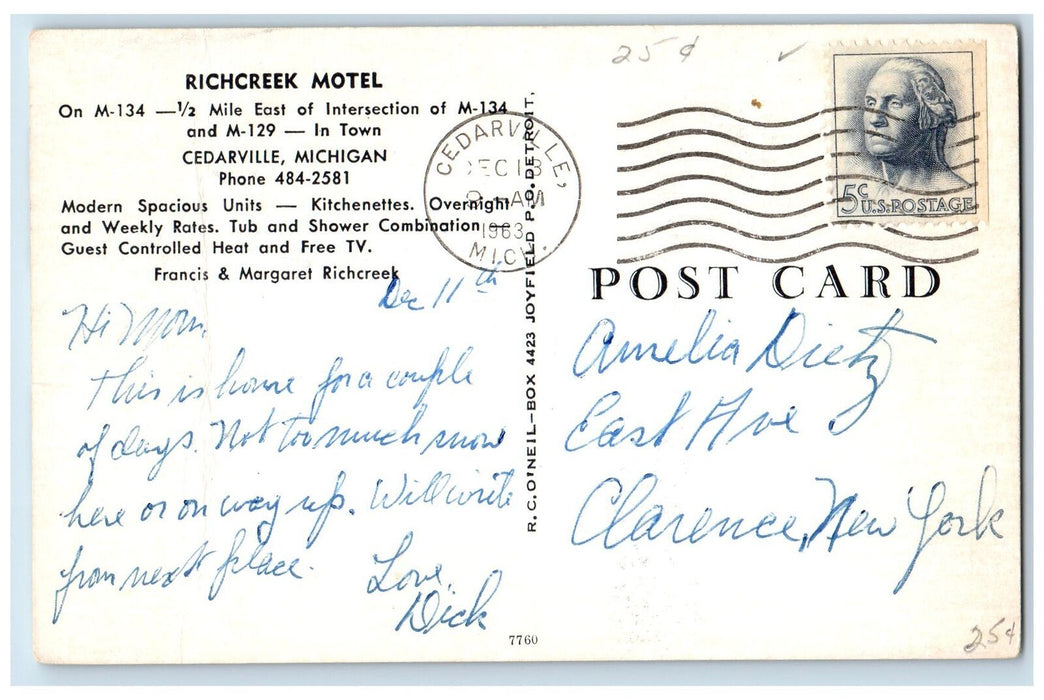 1963 Richcreek Motel Exterior Scene Cedarville Michigan MI Dual View Postcard