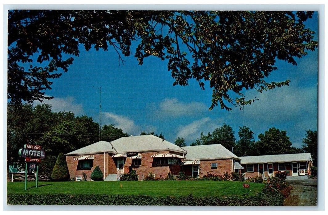 c1973 Hollywood Beds Melkus Motel Building McCook Nebraska NE Unposted Postcard