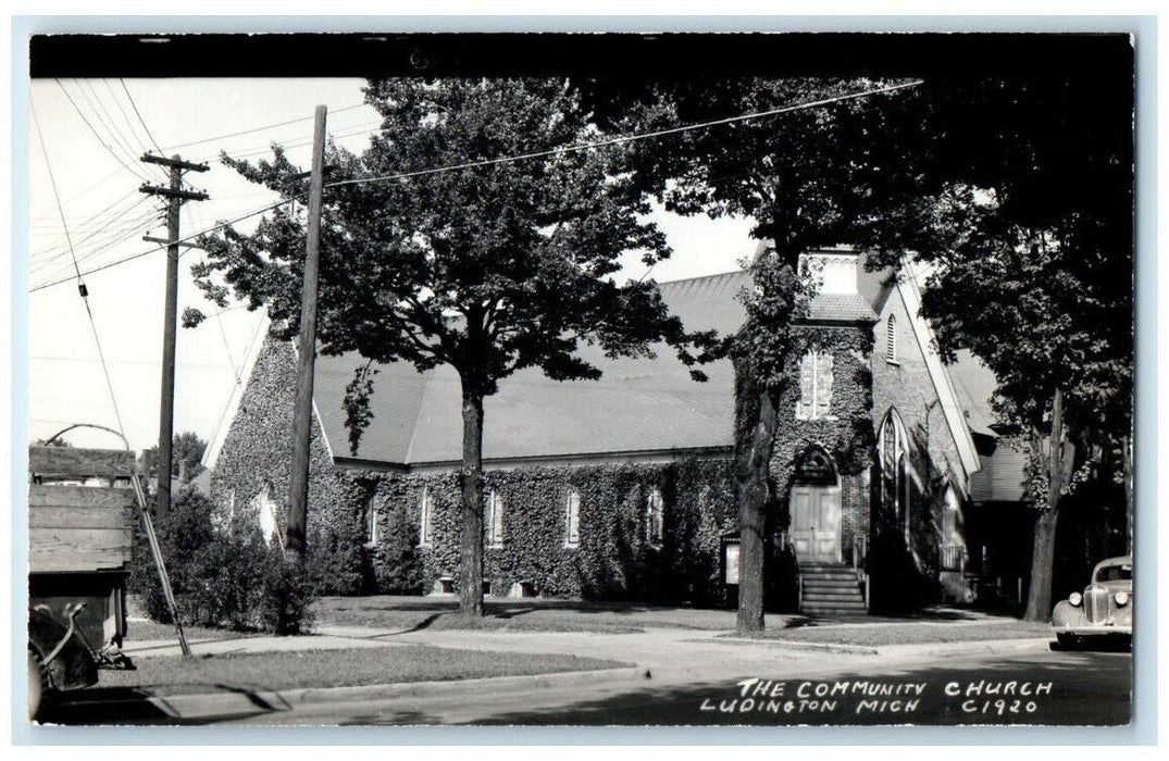 c1940's The Community Church Building View Ludington MI RPPC Photo Postcard