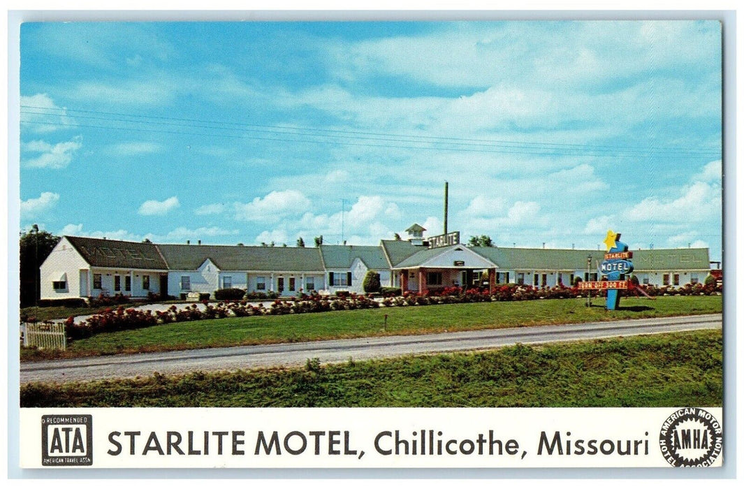 c1960's Starlite Motel Roadside Chillicothe Missouri MO Vintage Postcard