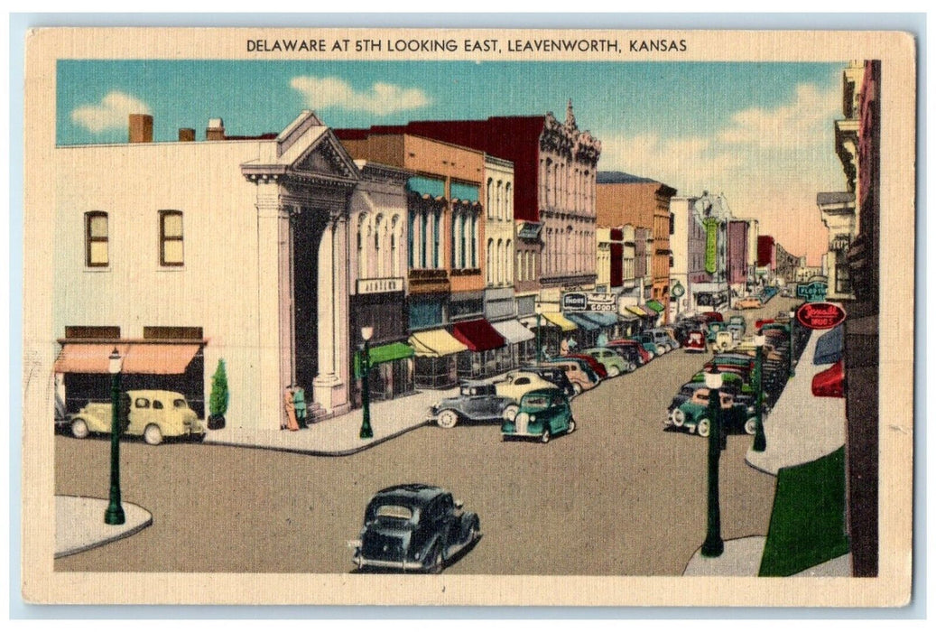 c1940 Delaware 5th Looking East Classic Cars Leavenworth Kansas Vintage Postcard